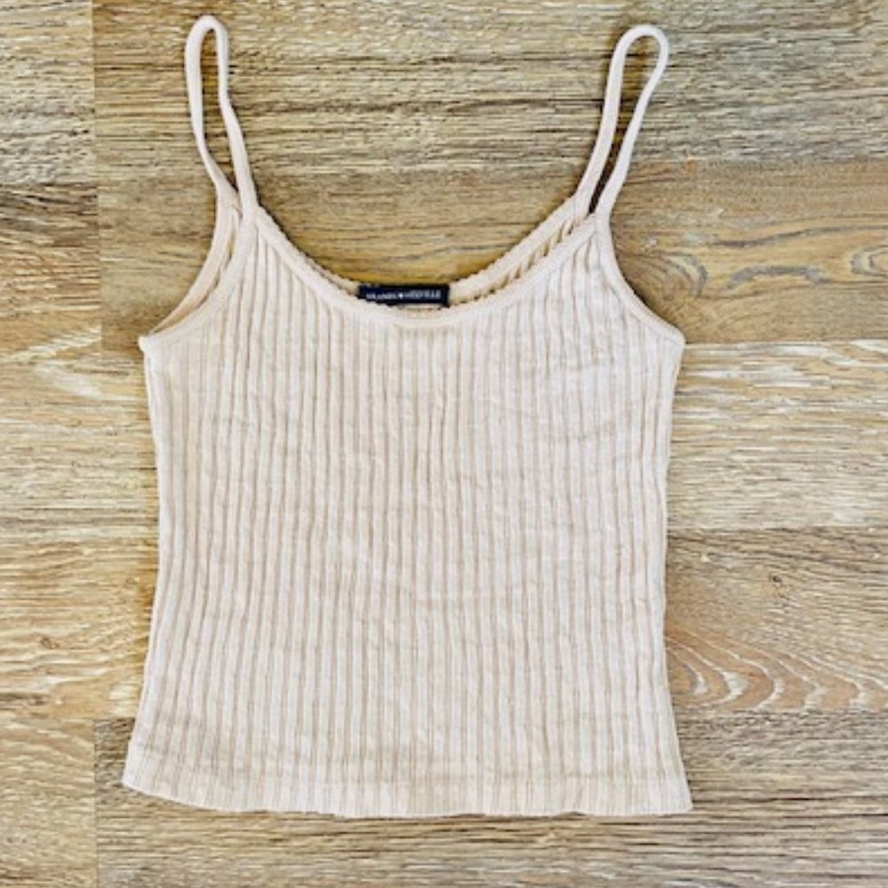 Brandy Melville beige ribbed heart tank